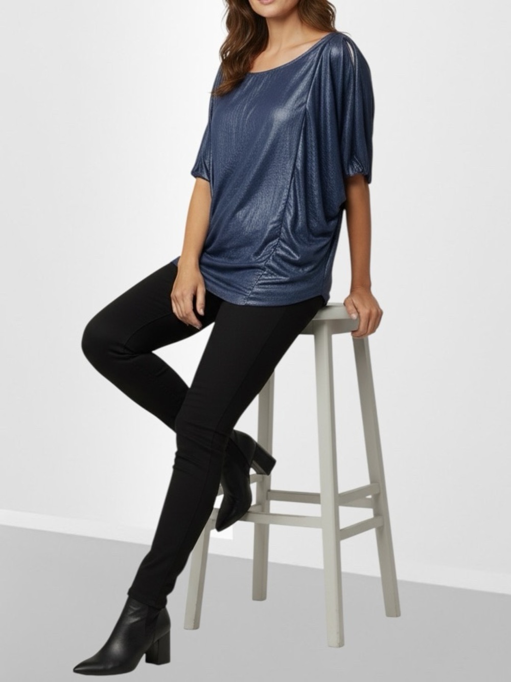 BCBGMAXAZRIA Navy Draped Cold Shoulder Blouse Size Small
